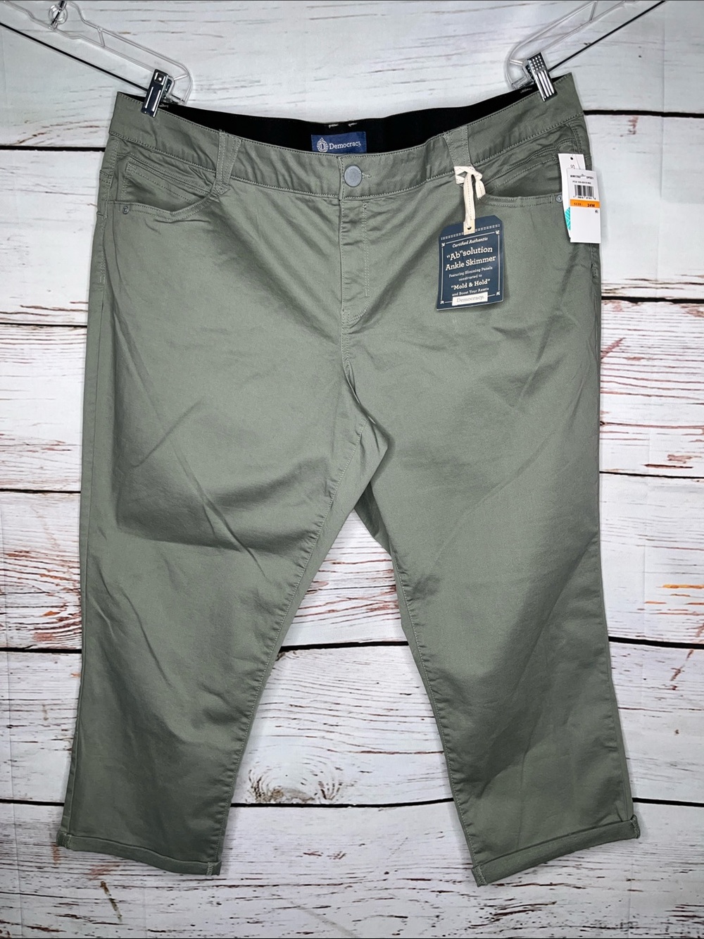 Democracy NWT 24W Laurel Oak “Ab” Solution Booty Lift Ankle Skimmer Jean Capris